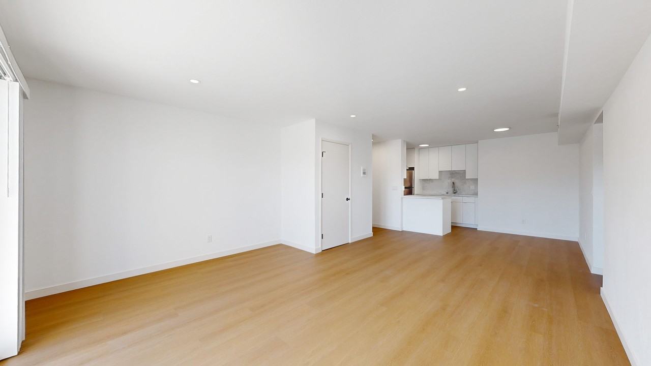 2031 Castro St #31 - Photo 5 of 16