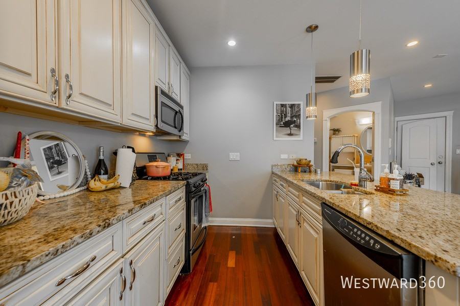 1804 W Ellen St #1 - Photo 5 of 24