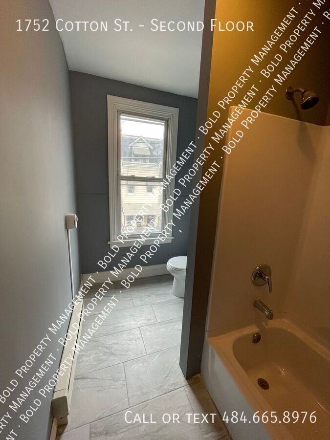 1752 Cotton St #2ndFL - Photo 3 of 9