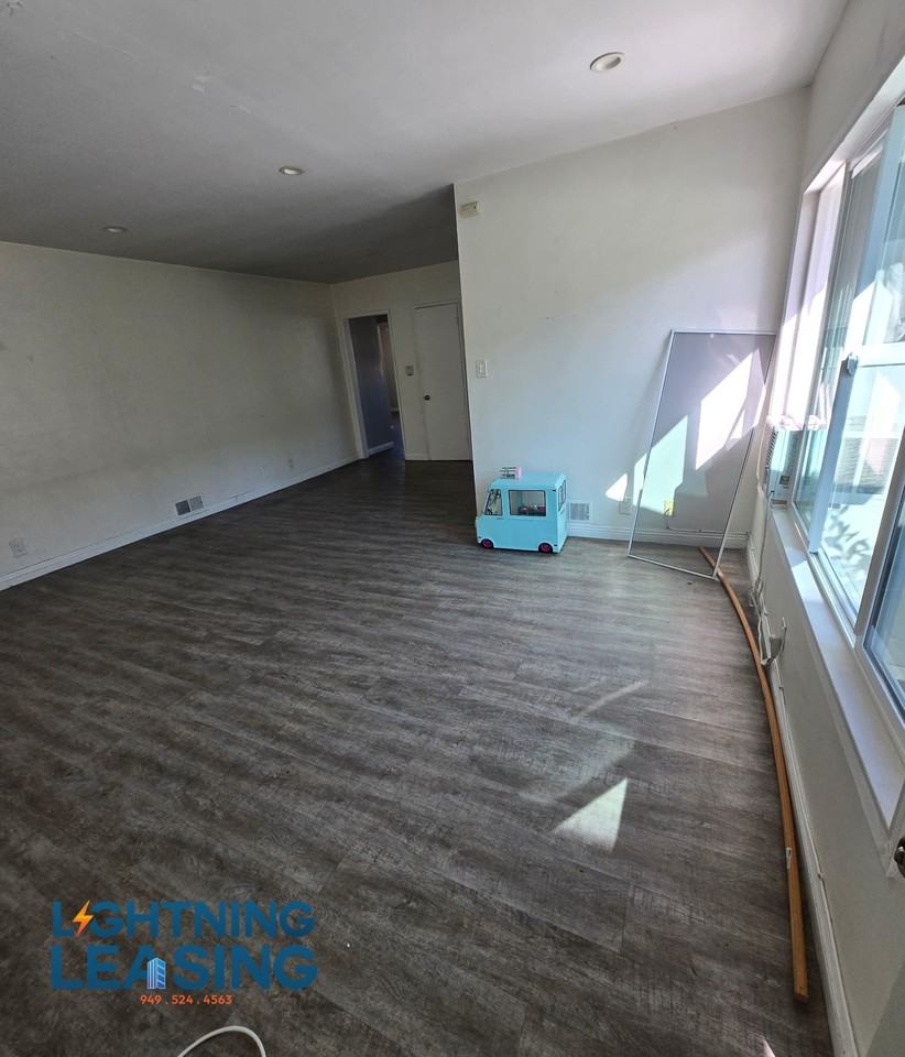 230 S Coronado St #29A - Photo 5 of 13