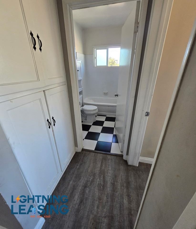 230 S Coronado St #29A - Photo 6 of 13