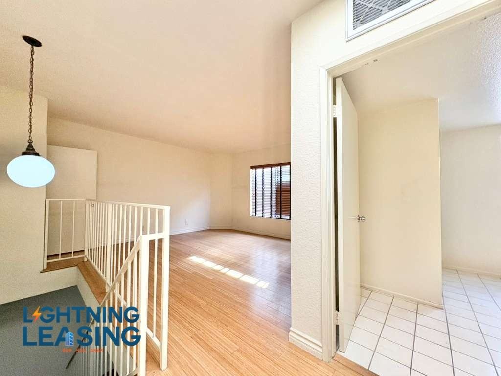 4455 Vista Del Monte Ave #4A - Photo 3 of 8
