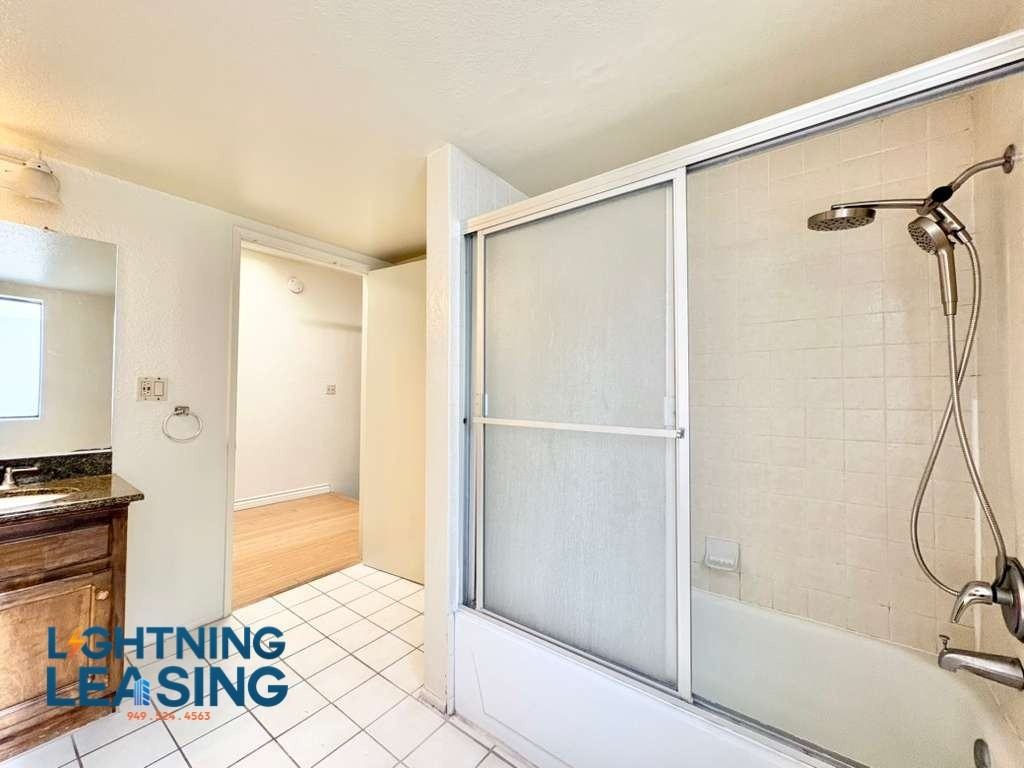 4455 Vista Del Monte Ave #4A - Photo 5 of 8