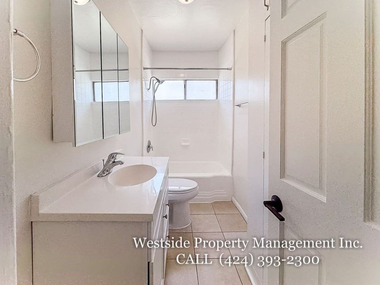 3009 4th St - Photo 5 of 12