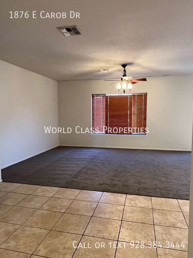 1876 E Carob Dr - Photo 3 of 15