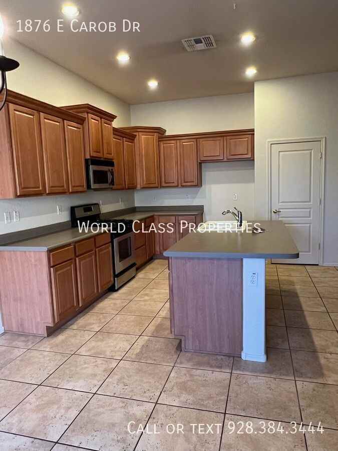 1876 E Carob Dr - Photo 6 of 15