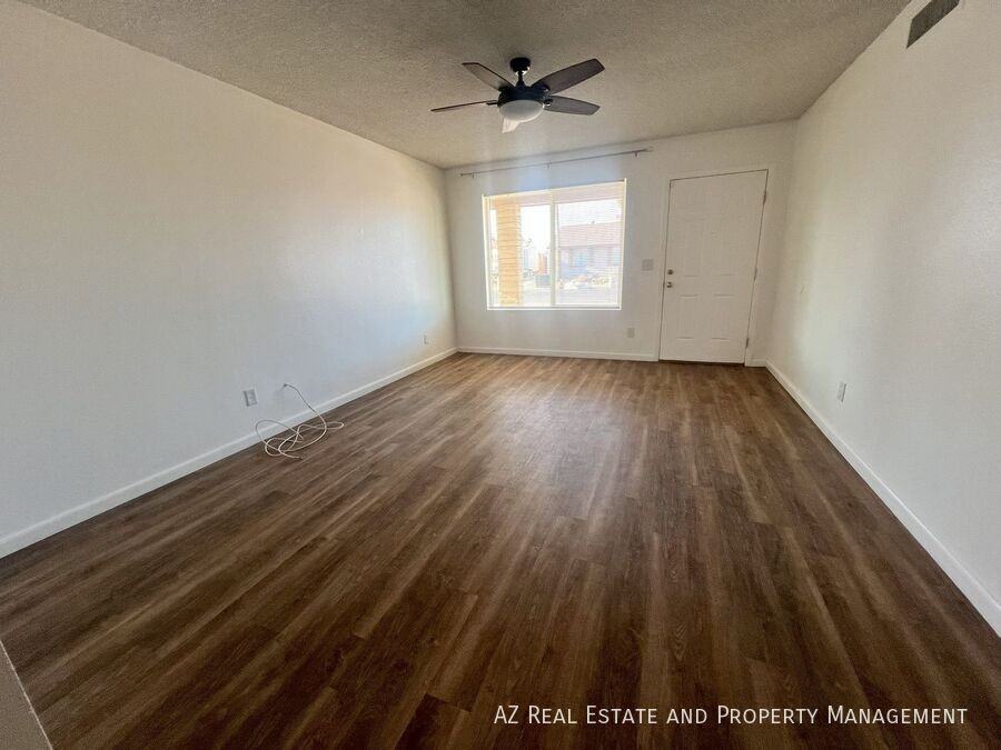 6421 W Carol Ave - Photo 4 of 13