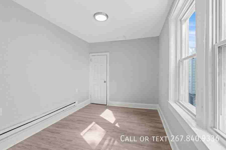 129 E Roosevelt Blvd #129-5 - Photo 3 of 21