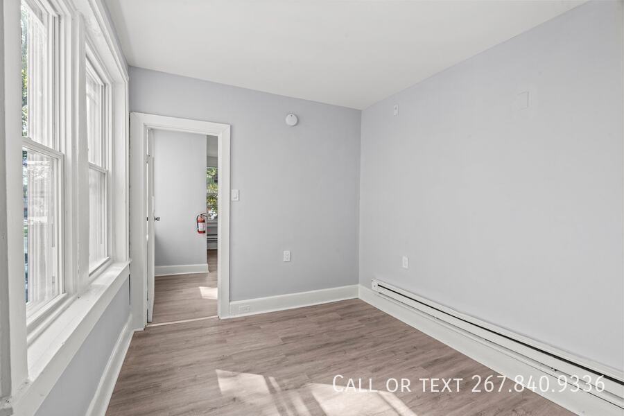 129 E Roosevelt Blvd #129-5 - Photo 7 of 21