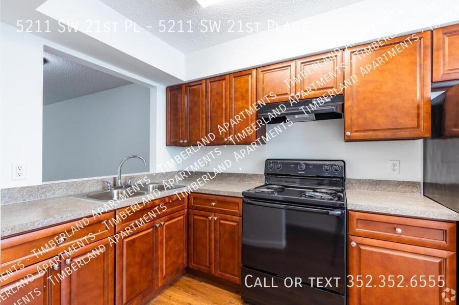 5211 Sw 21st Pl - Photo 3 of 10