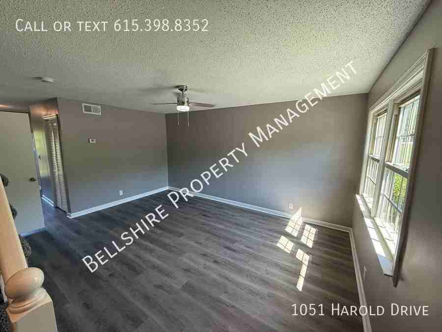 1051 Harold Dr - Photo 2 of 23