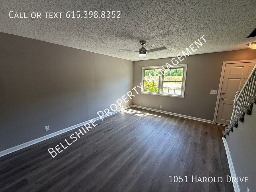1051 Harold Dr - Photo 4 of 23