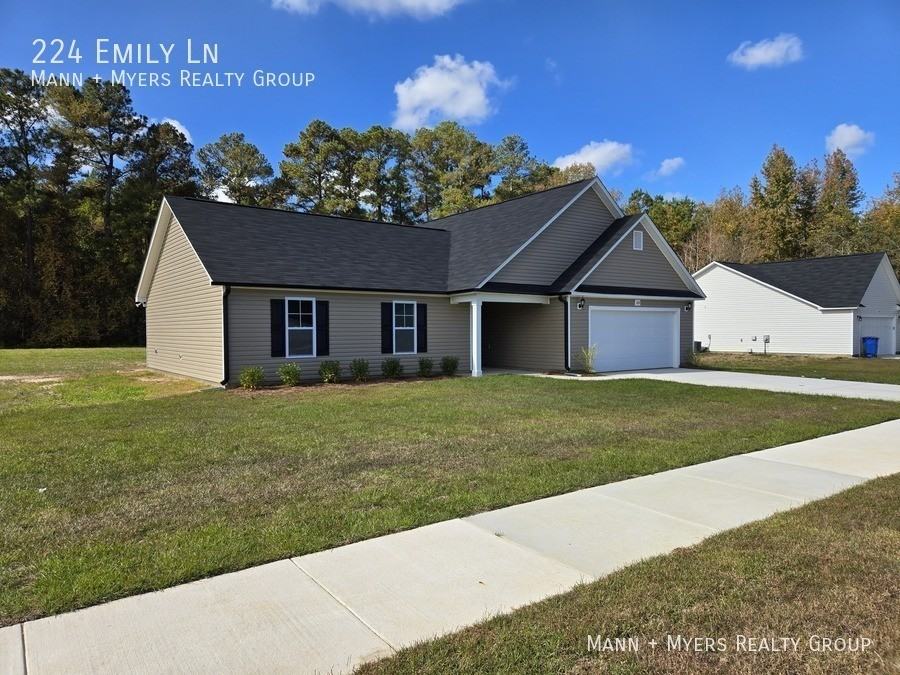 224 Emily Ln - Photo 2 of 32