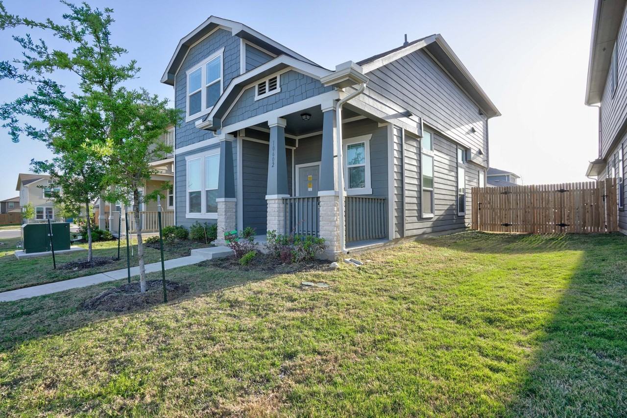 10602 Tildon Ave - Photo 2 of 33