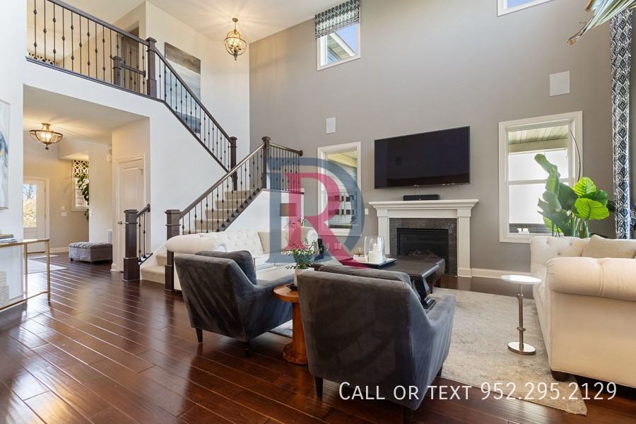 16710 57th Ave N - Photo 6 of 28