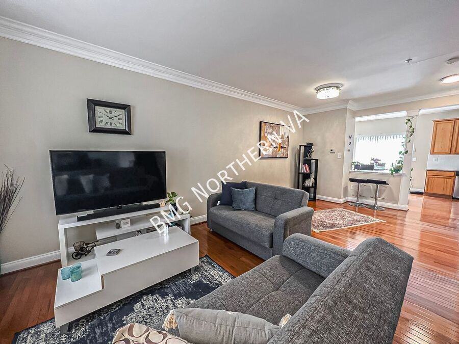 110 Cahill Dr - Photo 3 of 27