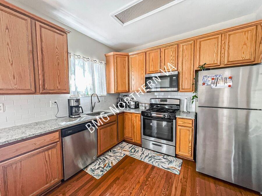 110 Cahill Dr - Photo 6 of 27