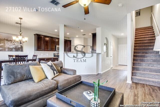 27102 Villa Toscana - Photo 7 of 26