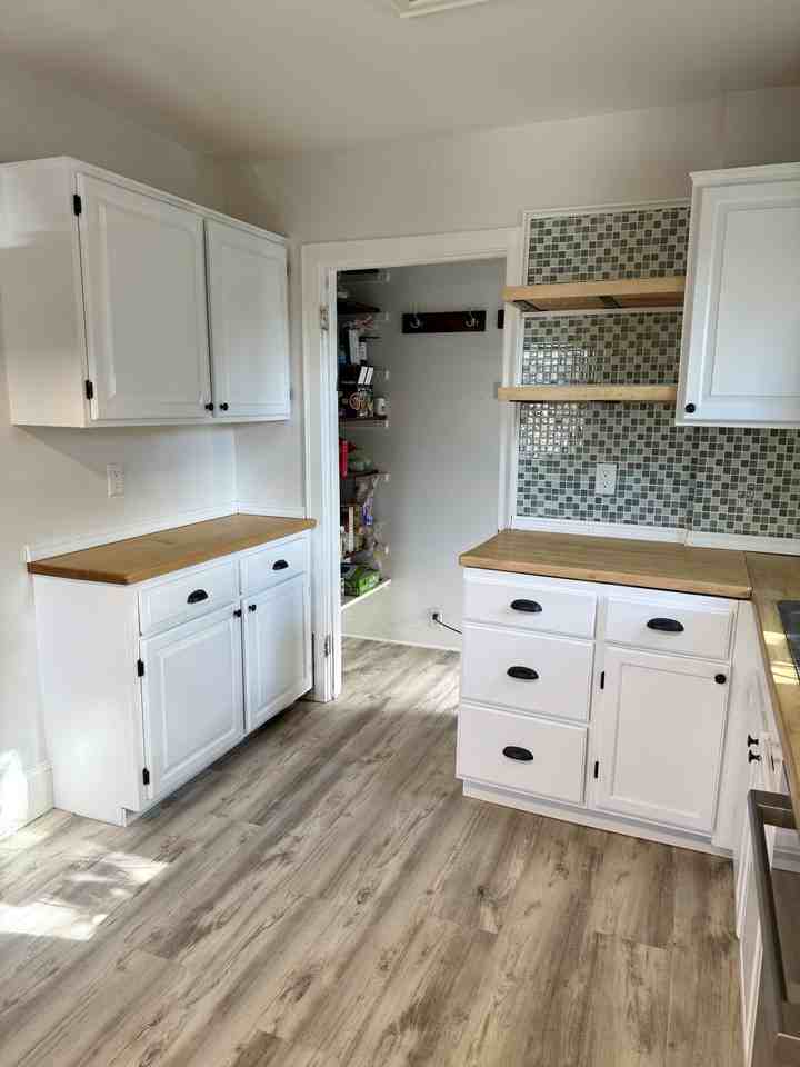 1429 Center St W #NA - Photo 3 of 22