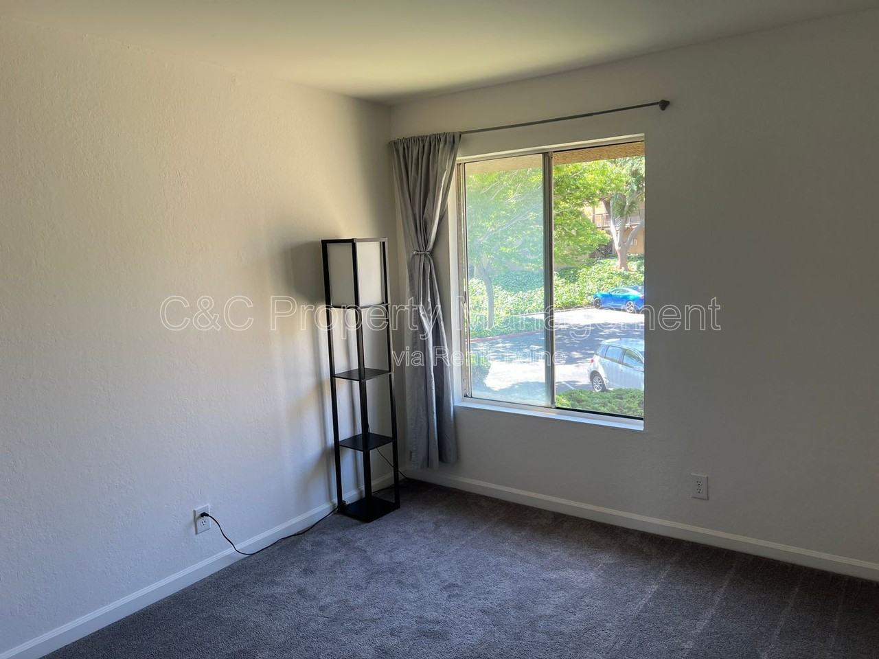 5312 Ridgeview Cir #10 - Photo 6 of 12