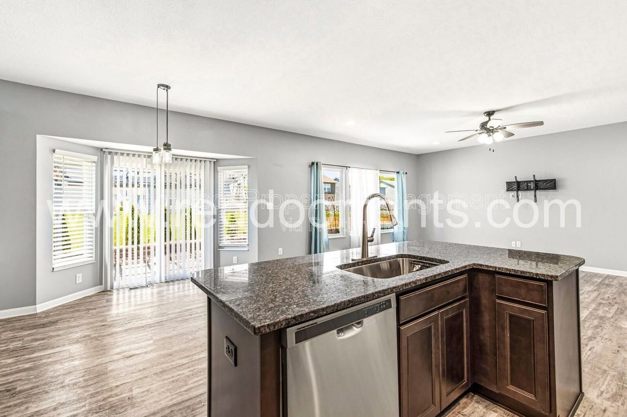 4308 Blue Note Dr - Photo 4 of 50
