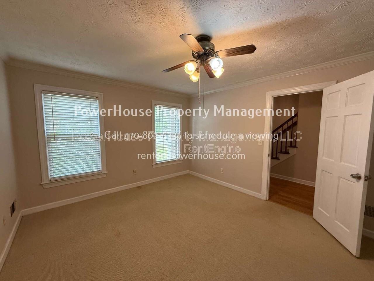 3209 Henderson Walk - Photo 7 of 43