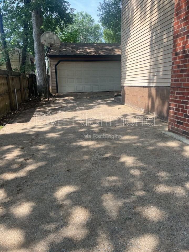 9311 Classic Rd - Photo 2 of 18