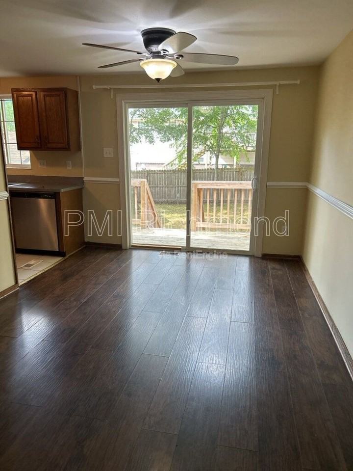 9311 Classic Rd - Photo 4 of 18