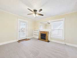featured image of 2424 Norton Ave #B
