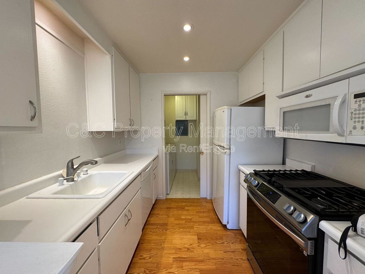 192 W Agua Caliente Rd - Photo 4 of 18
