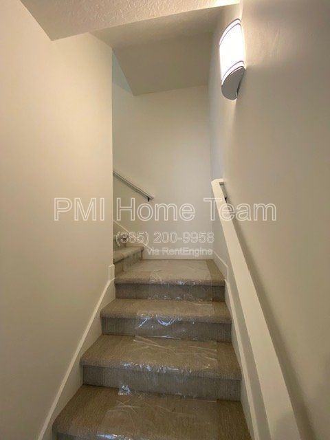 1490 W Kason Ct - Photo 5 of 29