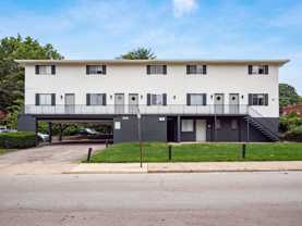 1985 Summit St #G - Photo 1 of 1