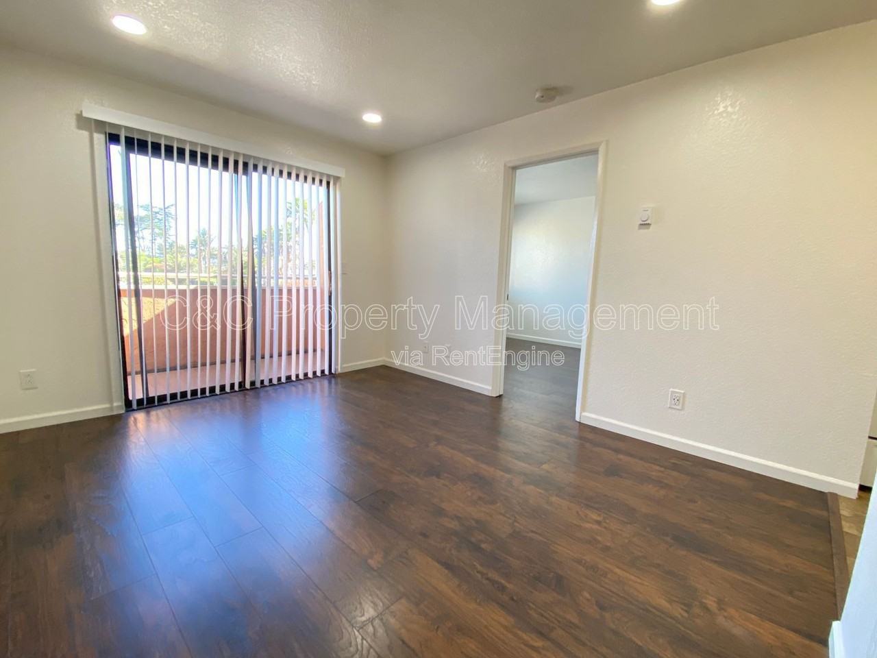 3270 Del Monte Blvd #39 - Photo 2 of 8
