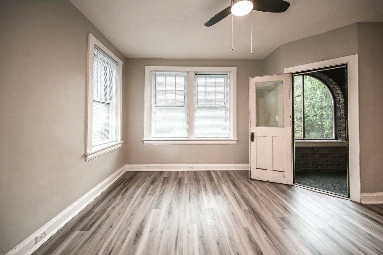 2562 Woodburn Ave #16 - Photo 5 of 12