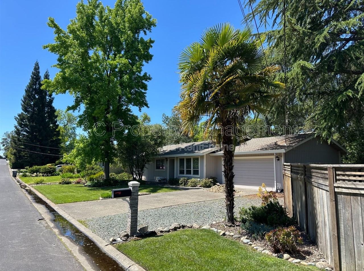 8190 E Granite Dr - Photo 2 of 17