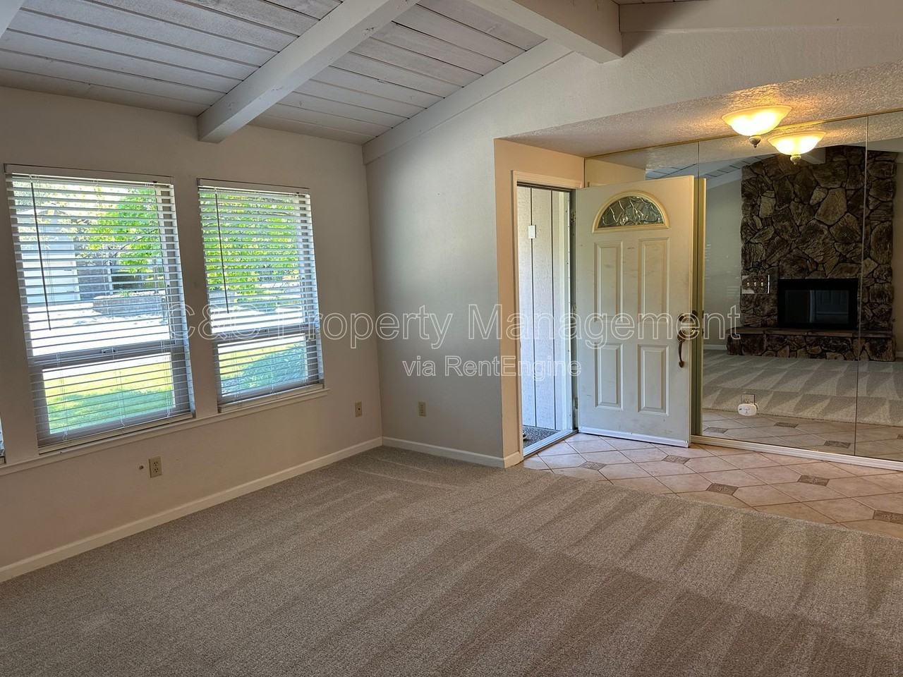 8190 E Granite Dr - Photo 3 of 17