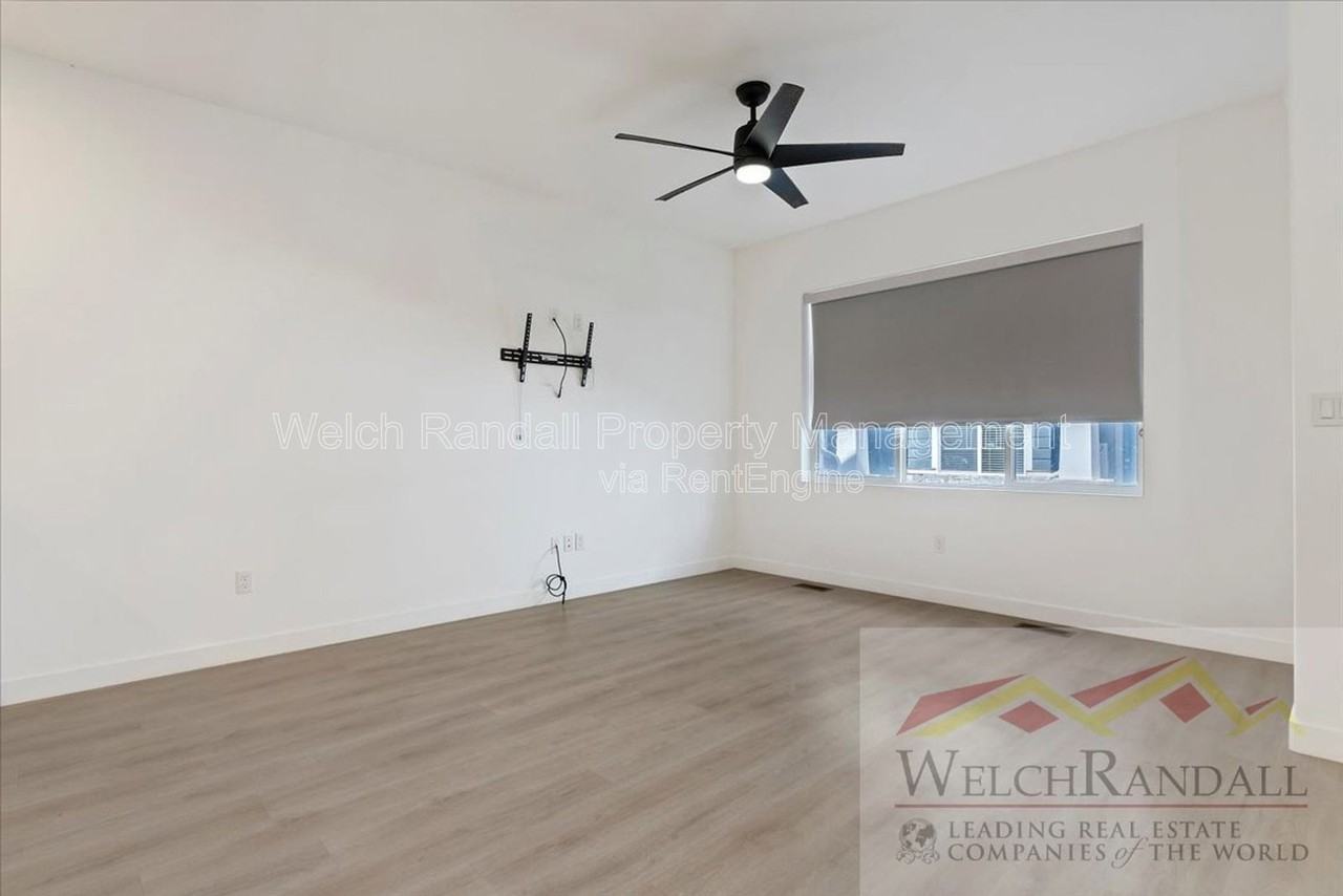 15271 S Reins Way - Photo 5 of 31
