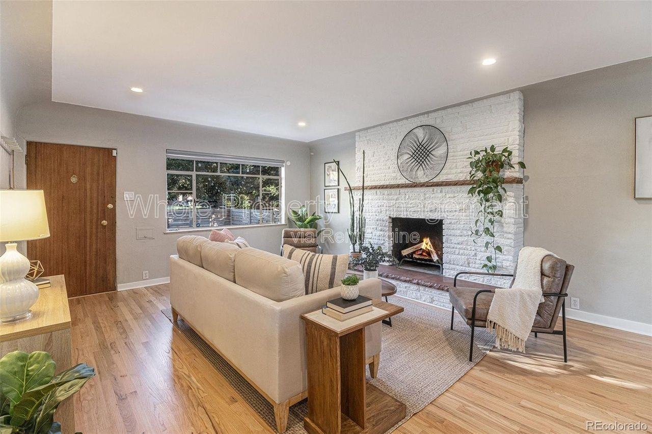 1579 Fairfax St - Photo 4 of 30