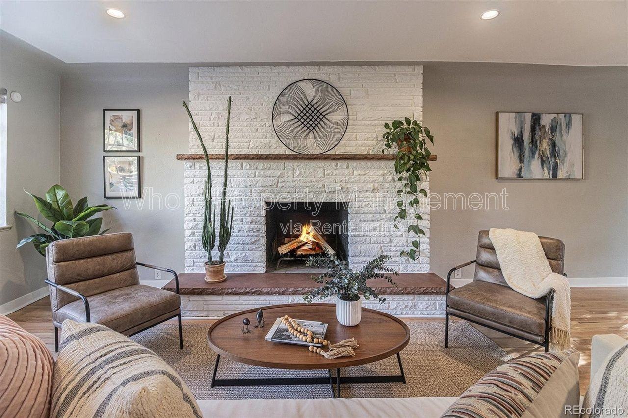 1579 Fairfax St - Photo 6 of 30