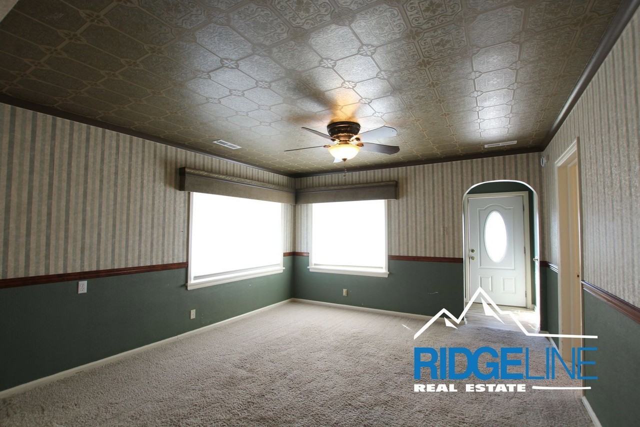 2525 5th Ave N - Photo 3 of 12