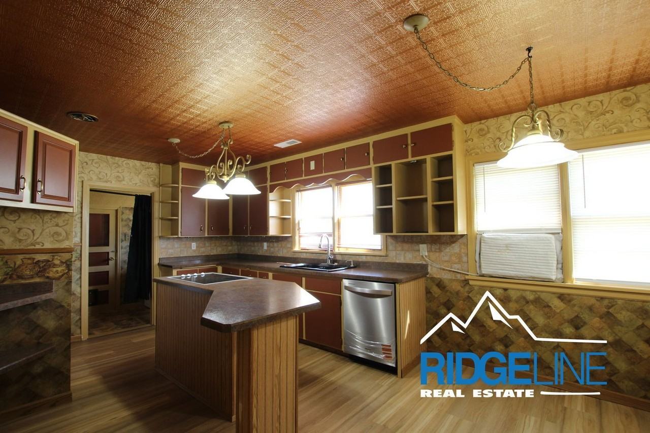 2525 5th Ave N - Photo 6 of 12
