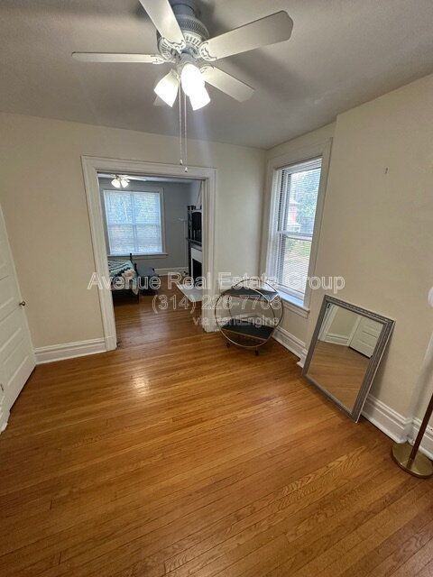 3802 Flad Ave - Photo 5 of 17