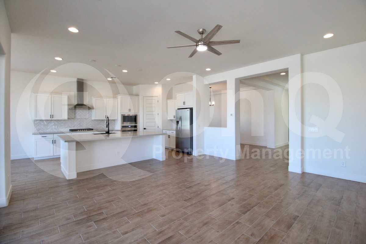 22654 E Lawndale Pl - Photo 6 of 28