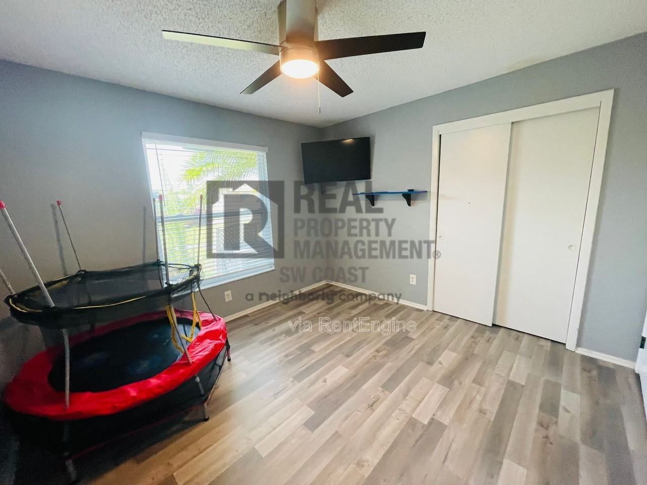 6124 Principia Dr #2 - Photo 4 of 14
