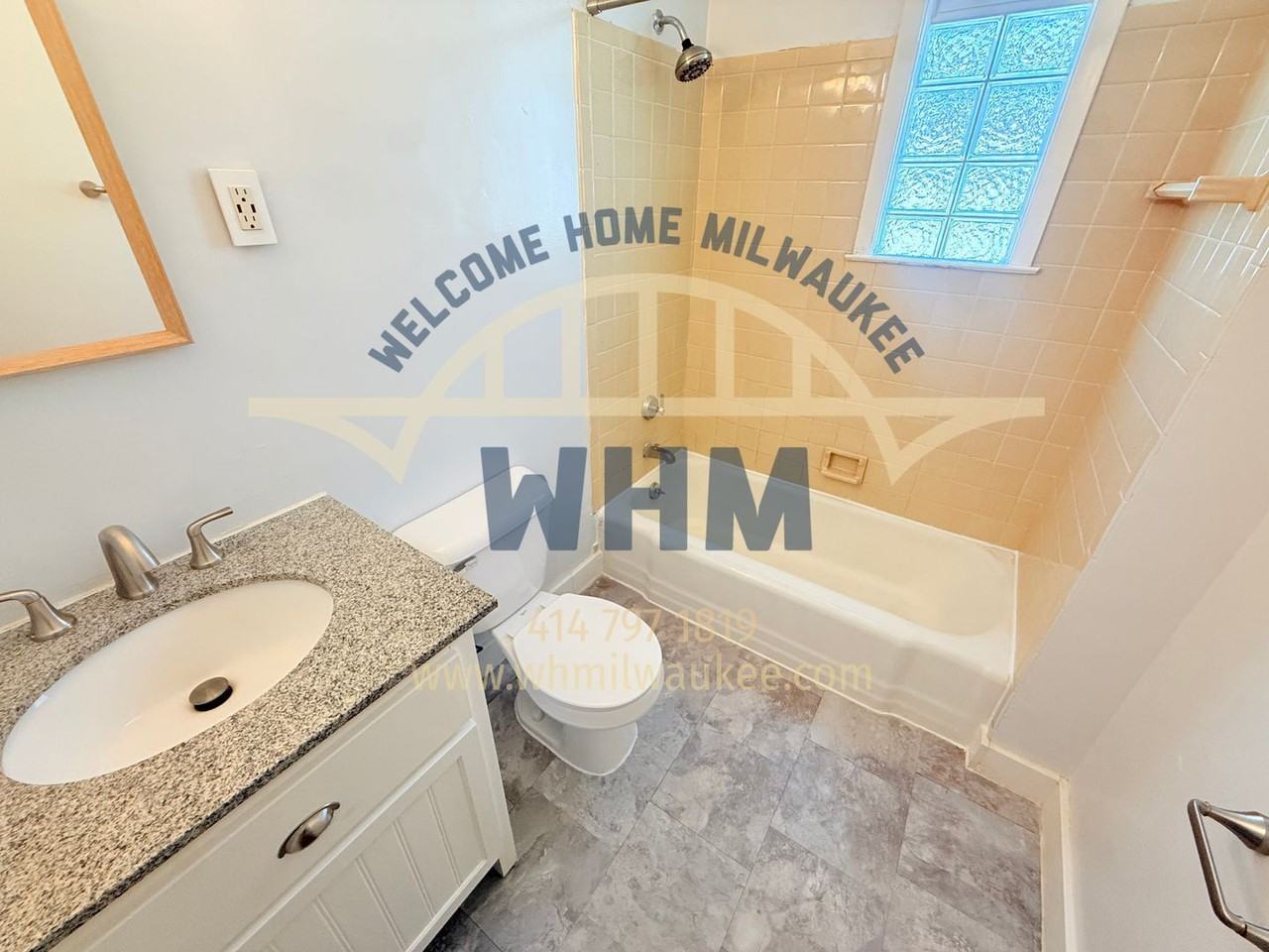 2934 N Bremen St - Photo 6 of 9