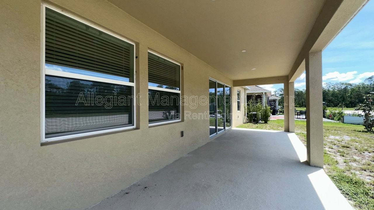 6326 Lakepine St - Photo 5 of 45