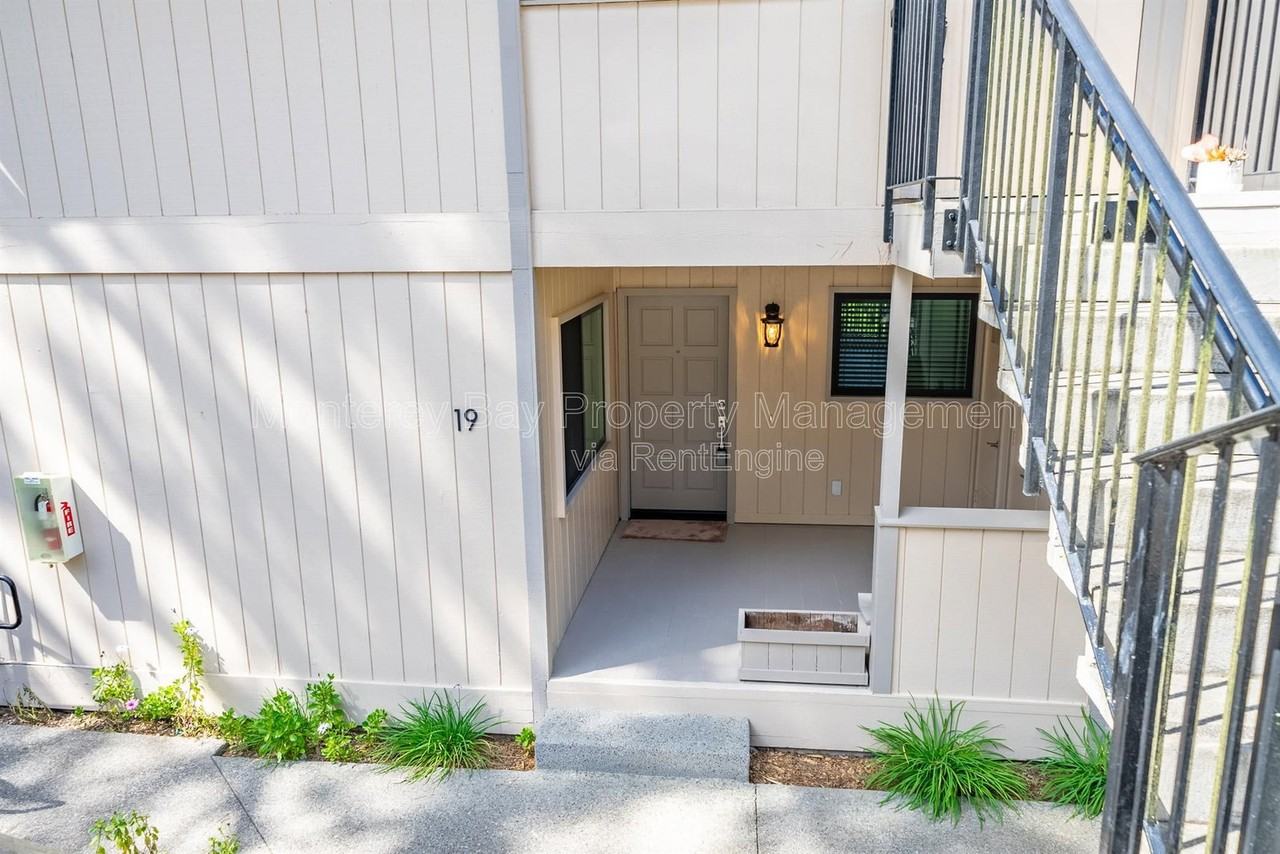 250 Forest Ridge Rd #19 - Photo 2 of 32