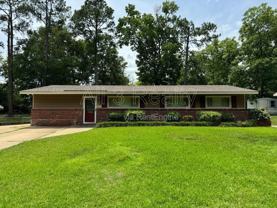 750 S Marquette Dr - Photo 1 of 1