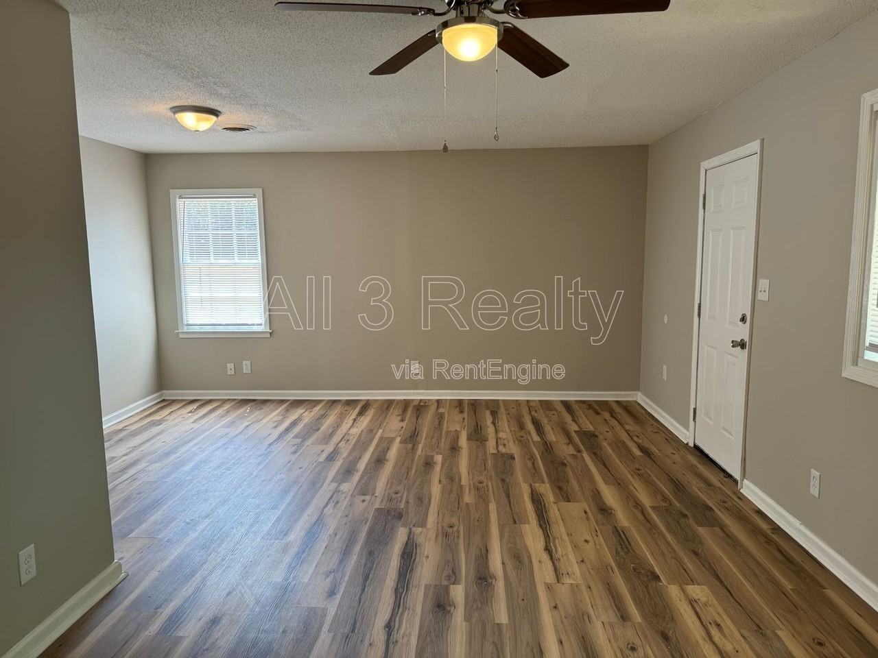 457 Mulligan Dr - Photo 6 of 25