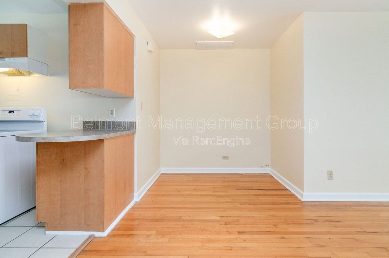 94 Columbia St #4 - Photo 4 of 15